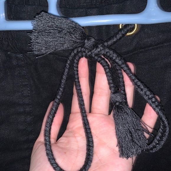 Shorts - Picture 2 of 5